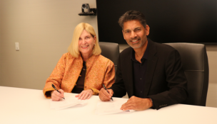 From left, New Jersey Hospital Association President and CEO Cathy Bennett and Jade Global CEO Karan Yaramada formalize a strategic alliance between the two organizations in 2026. PROVIDED BY NEW JERSEY HOSPITAL ASSOCIATION